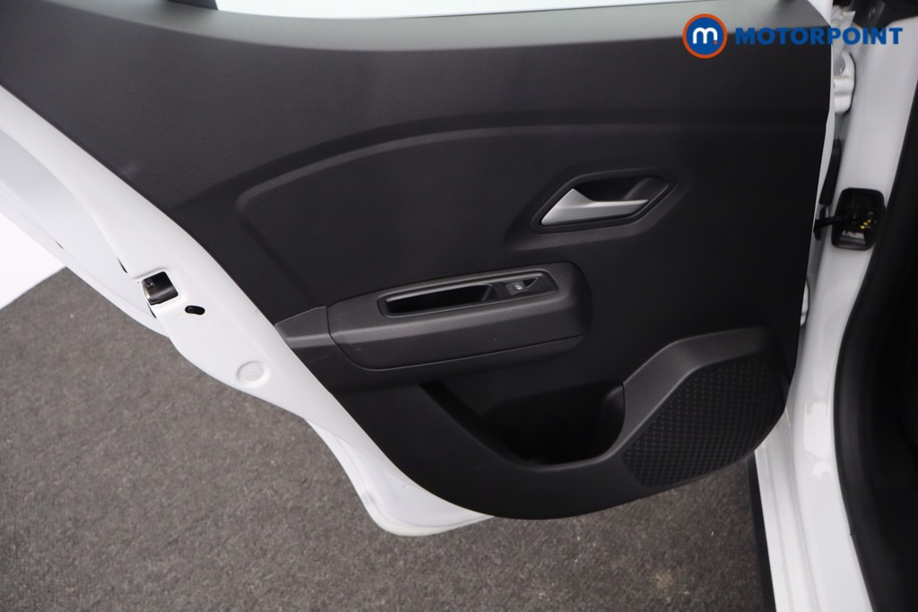 Used Dacia Sandero Stepway 2023 for sale - 78055741: Photo 30