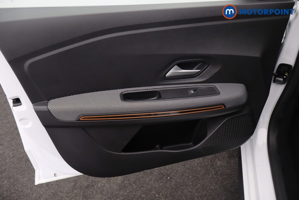 Used Dacia Sandero Stepway 2023 for sale - 78055741: Photo 31