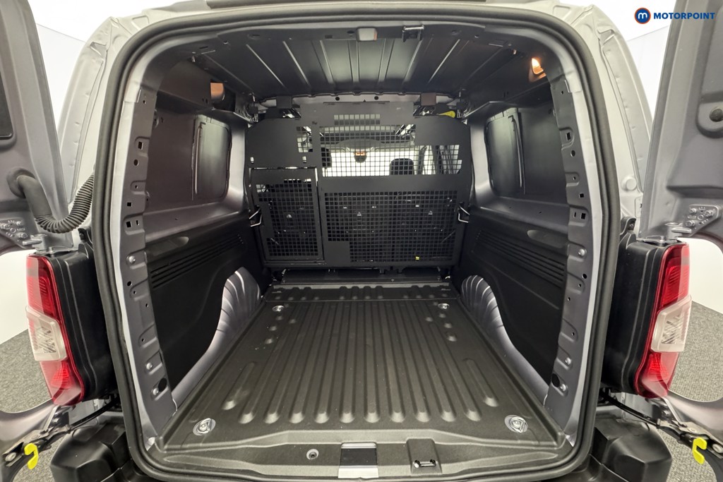 Used Citroen Berlingo 2025 for sale - 76117981: Photo 18