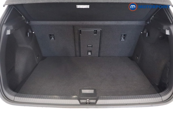Used Volkswagen Golf 2023 for sale - 76303330: Photo 46