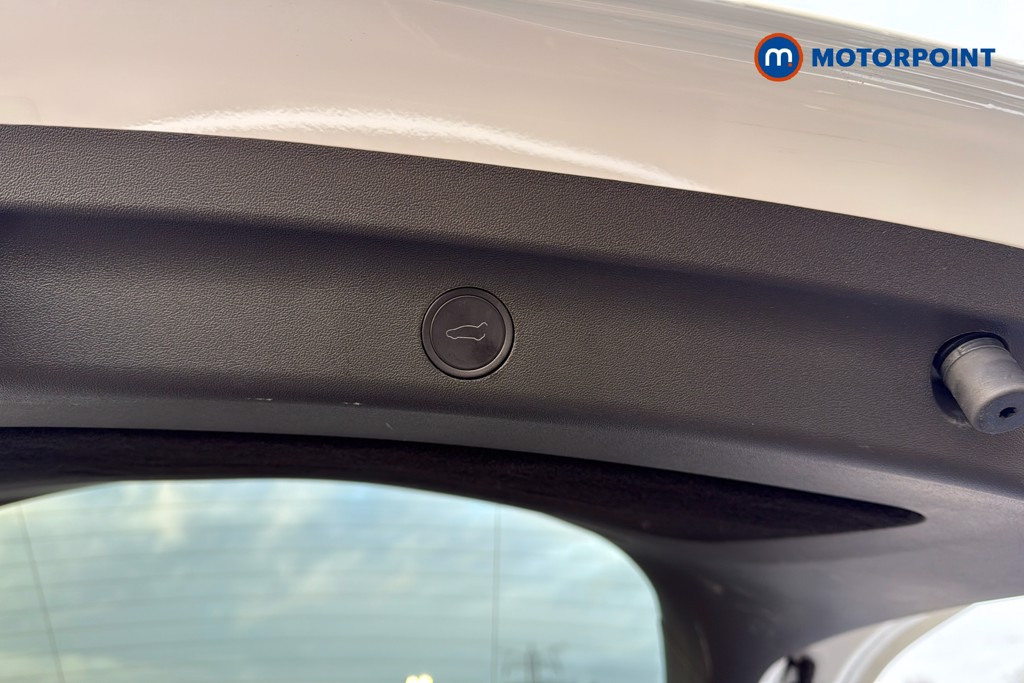 Used Tesla Model Y 2024 for sale - 77747234: Photo 38