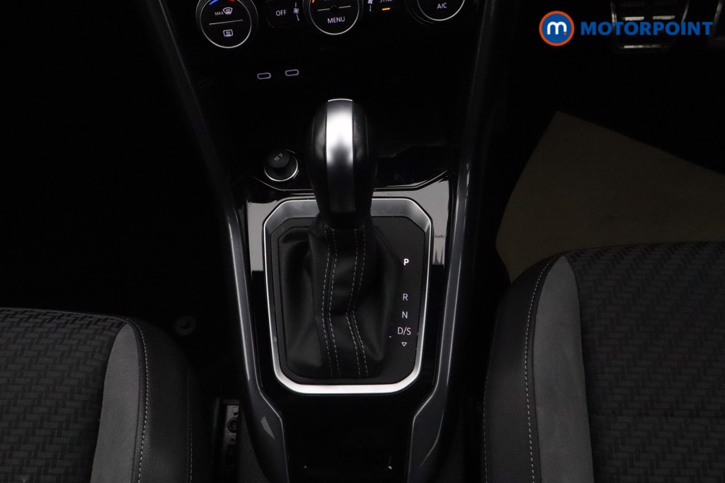 Used Volkswagen T-Roc for sale - 76819422: Photo 13