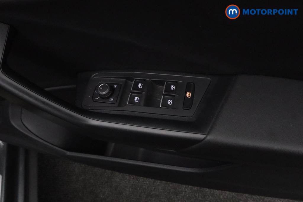 Used Volkswagen T-Roc for sale - 76819422: Photo 20