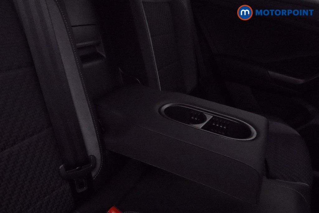 Used Volkswagen T-Roc for sale - 76819422: Photo 30