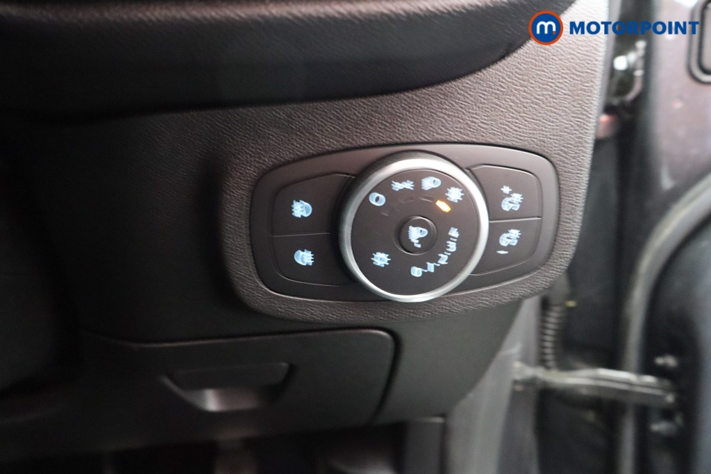 Used Ford Fiesta 2018 for sale - 77225960: Photo 14