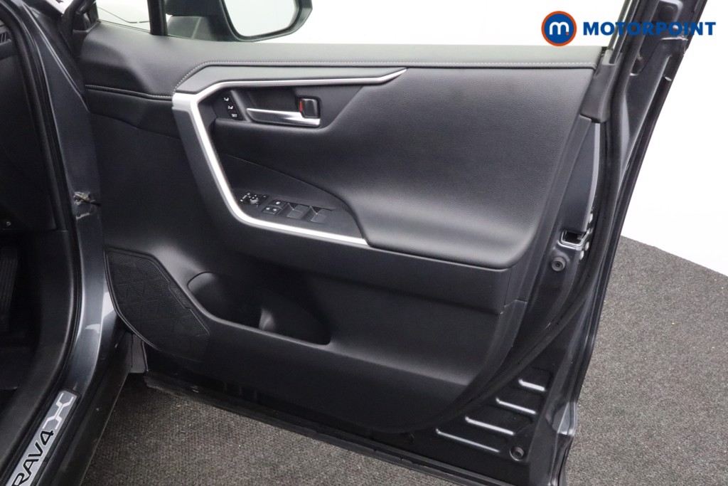 Used Toyota RAV4 2022 for sale - 77378754: Photo 28