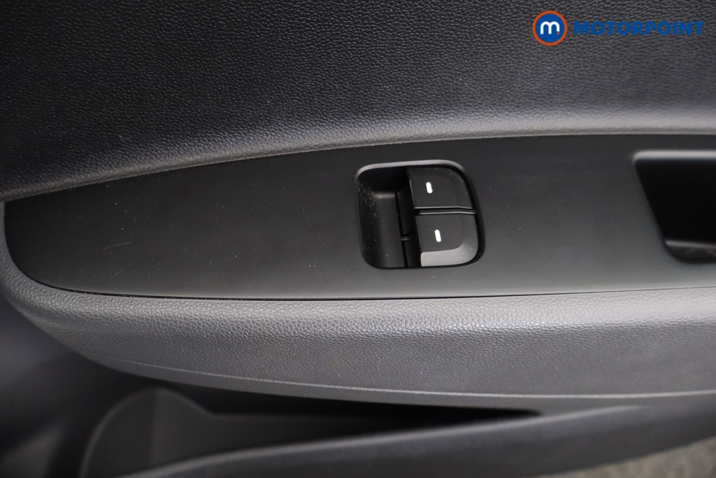 Used Hyundai i10 2019 for sale - 78053810: Photo 18