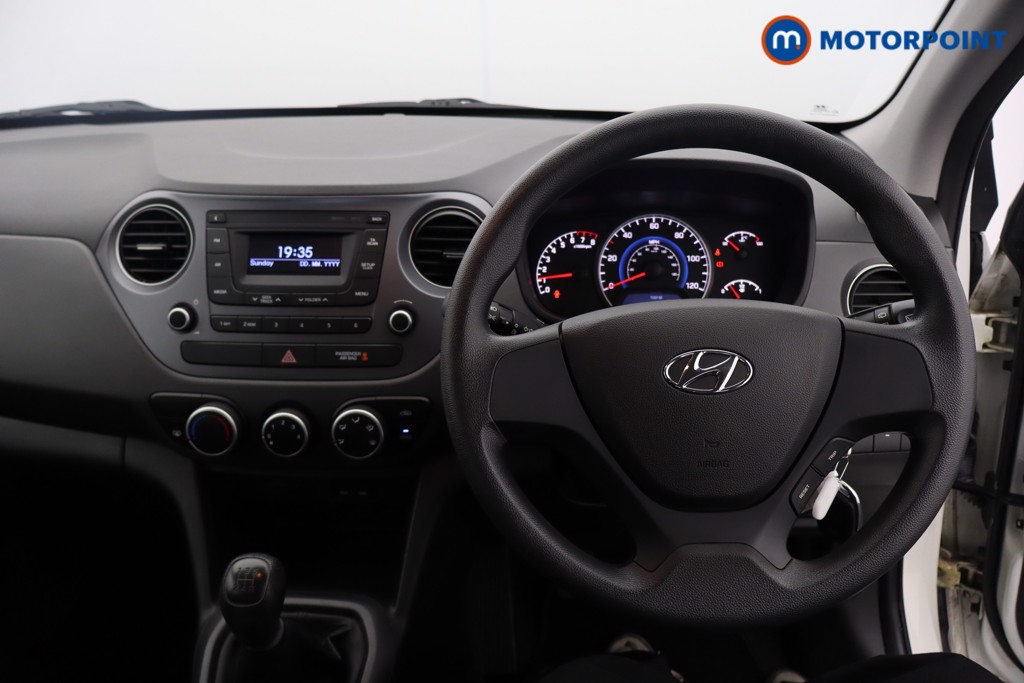 Used Hyundai i10 2019 for sale - 78053810: Photo 9