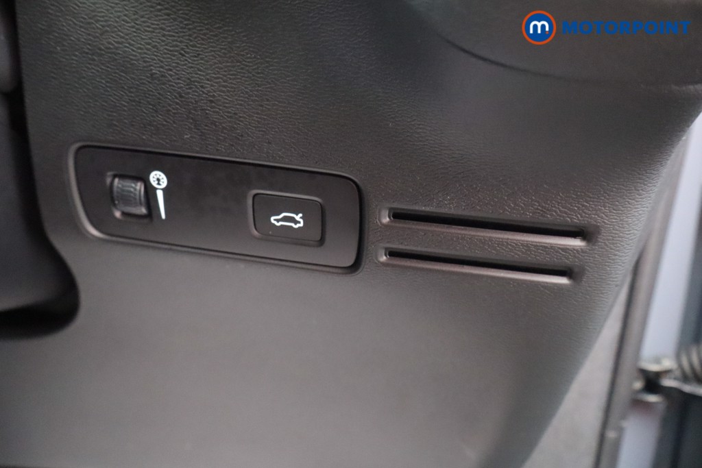 Used Volvo XC40 2020 for sale - 77207876: Photo 14