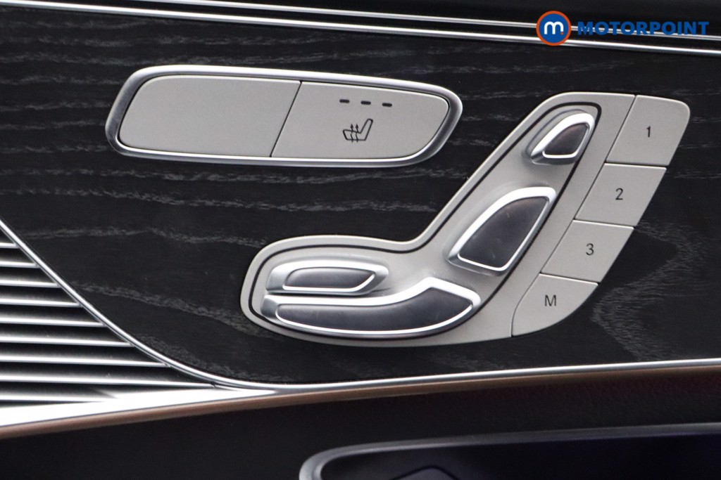 Used Mercedes-Benz EQC 2022 for sale - 76895756: Photo 39