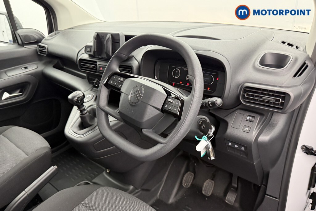 Used Citroen Berlingo 2025 for sale - 76442525: Photo 12