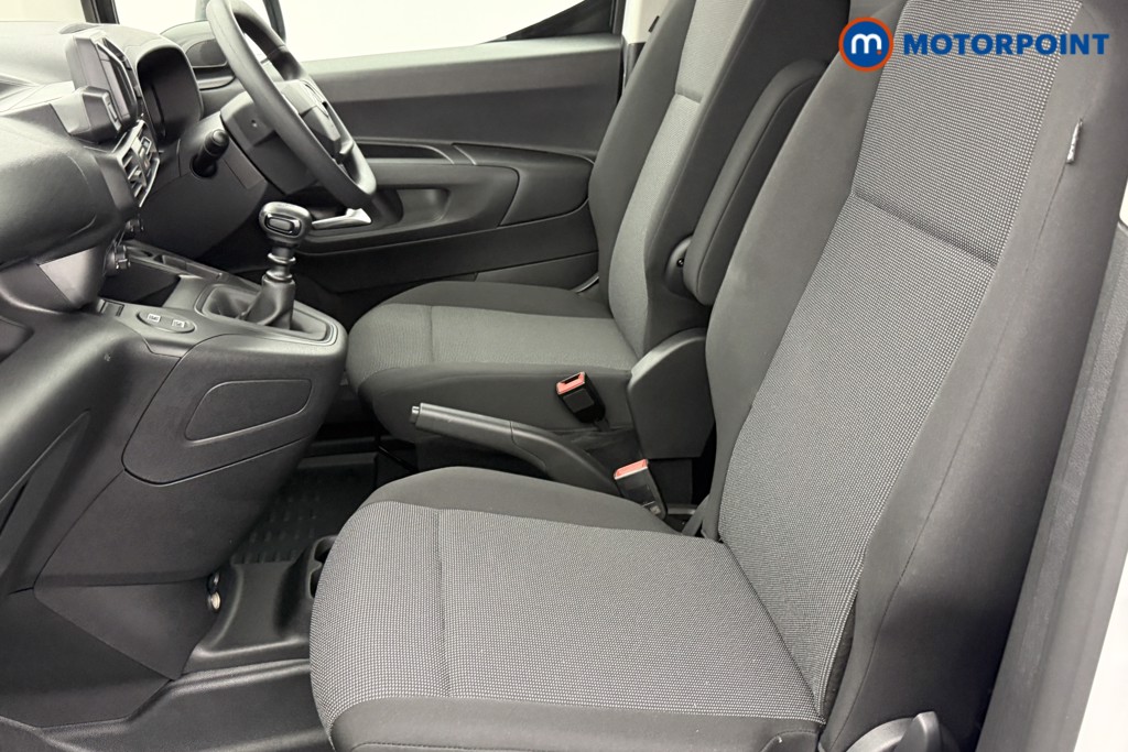 Used Citroen Berlingo 2025 for sale - 76442525: Photo 23