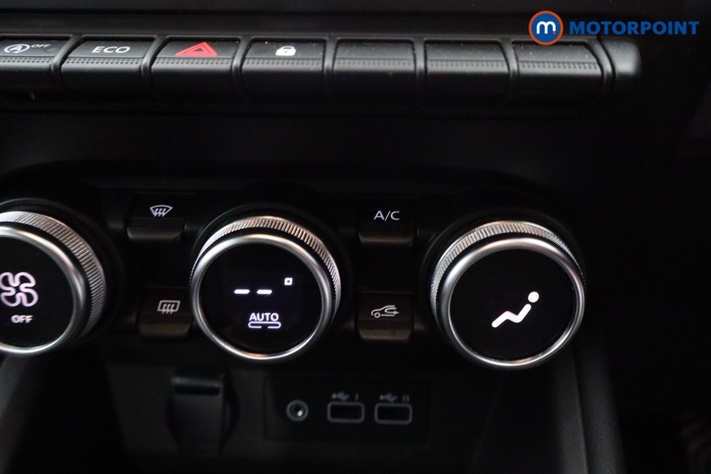 Used Renault Clio 2024 for sale - 77233177: Photo 16