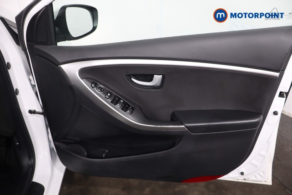 Used Hyundai i30 2016 for sale - 77918901: Photo 32