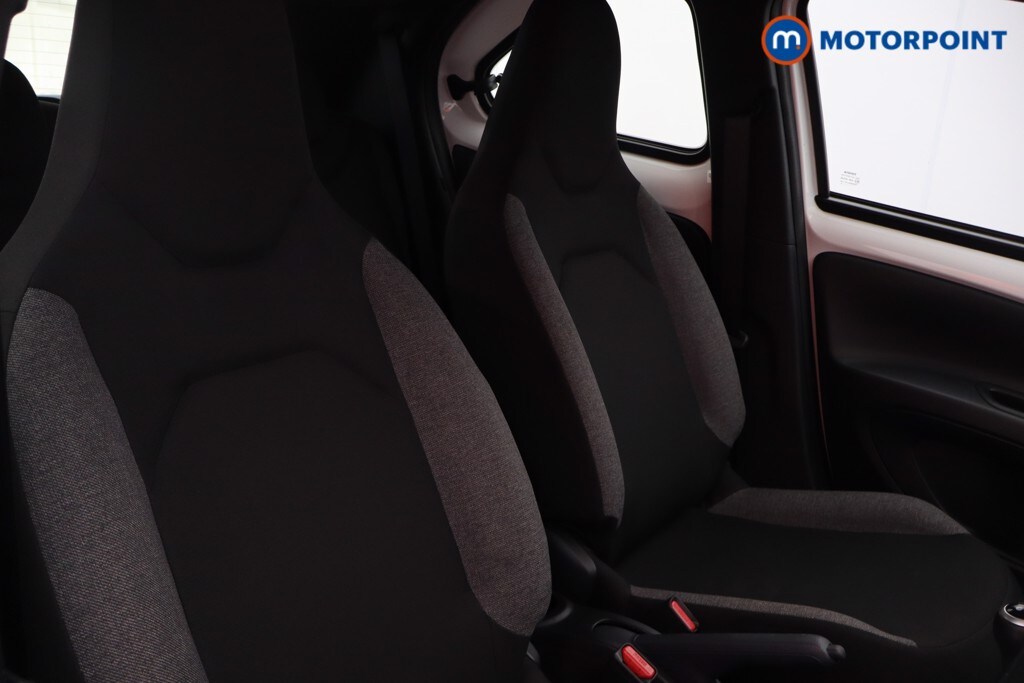 Used Toyota Aygo X 2024 for sale - 78028932: Photo 23