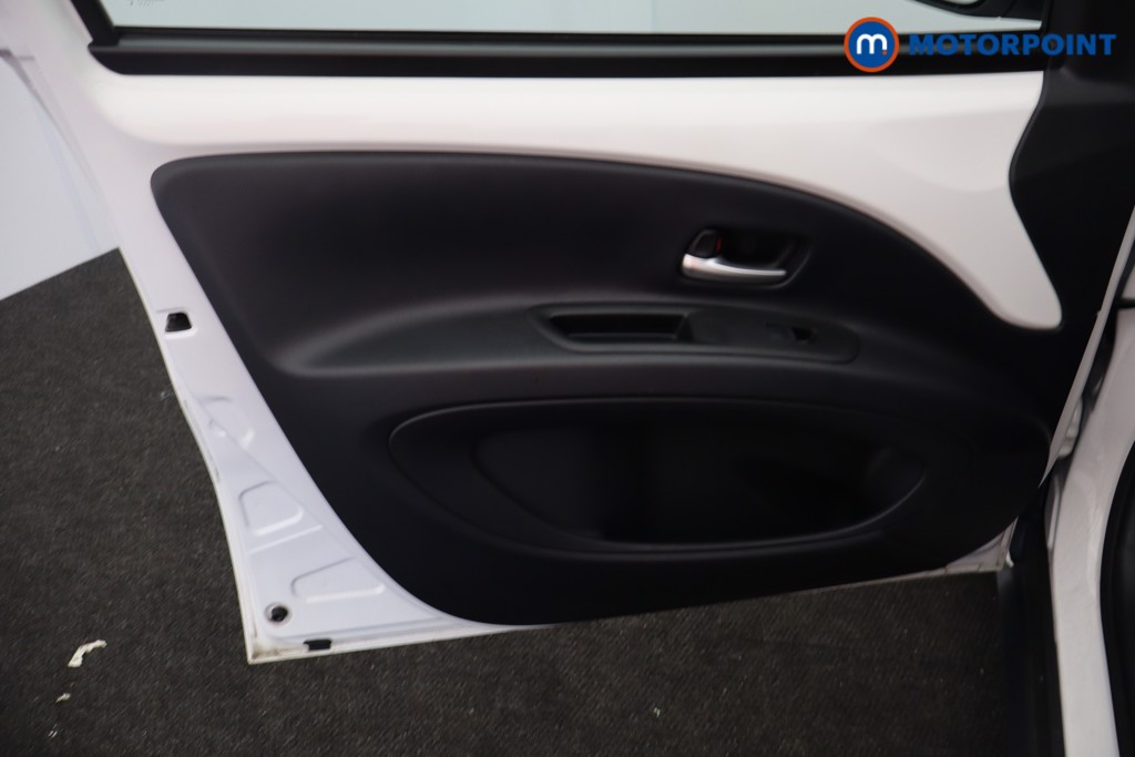 Used Toyota Aygo X 2024 for sale - 78028932: Photo 29