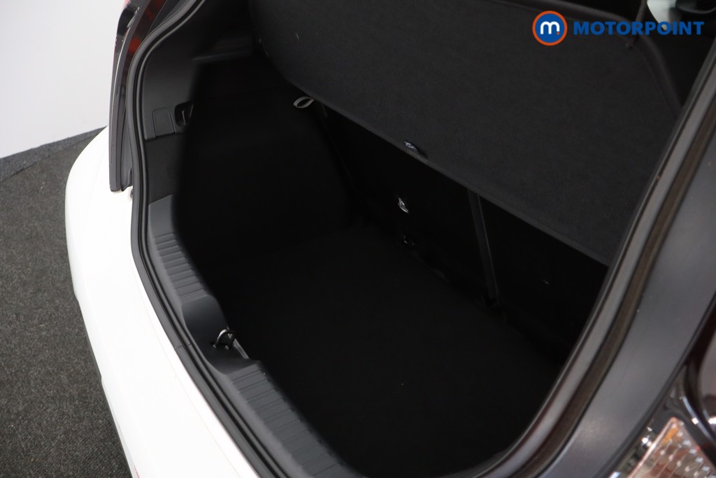 Used Toyota Aygo X 2024 for sale - 78028932: Photo 42