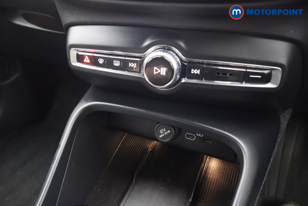 Used Volvo XC40 2023 for sale - 78180528: Photo 15