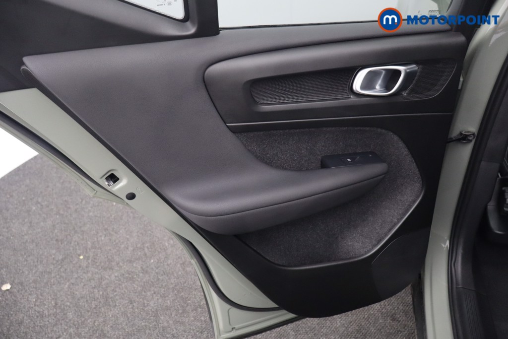 Used Volvo XC40 2023 for sale - 78180528: Photo 29