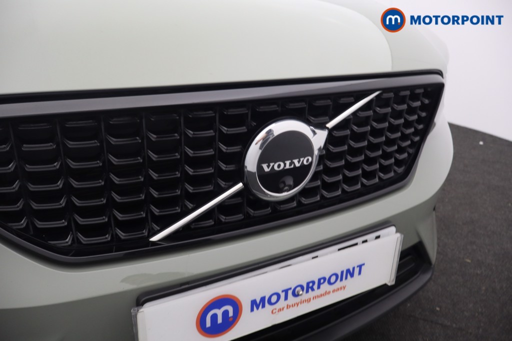 Used Volvo XC40 2023 for sale - 78180528: Photo 37