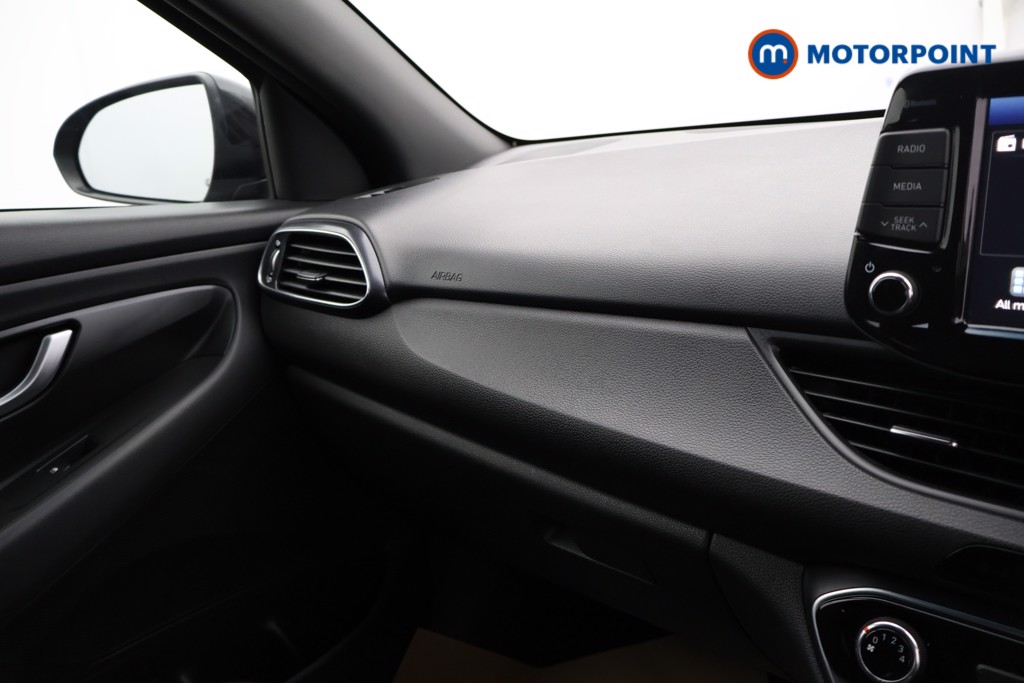 Used Hyundai i30 2019 for sale - 76435840: Photo 14