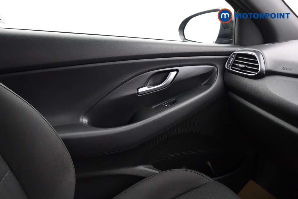 Used Hyundai i30 2019 for sale - 76435840: Photo 15