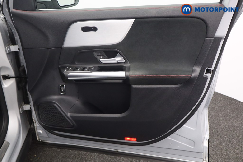 Used Mercedes-Benz EQA 2021 for sale - 76317033: Photo 21