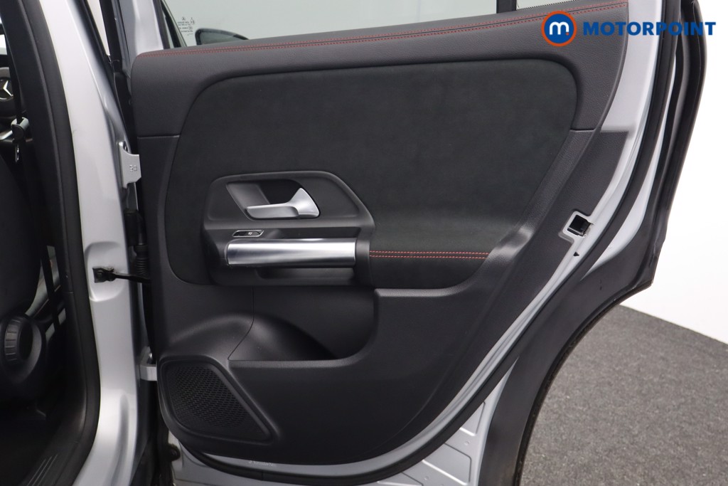 Used Mercedes-Benz EQA 2021 for sale - 76317033: Photo 26