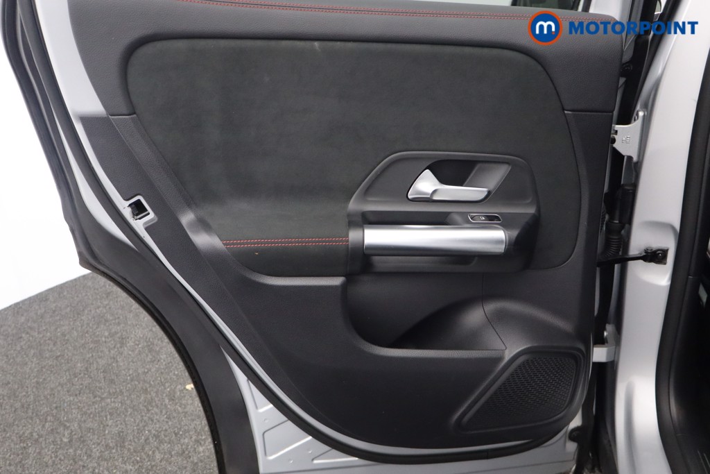 Used Mercedes-Benz EQA 2021 for sale - 76317033: Photo 27