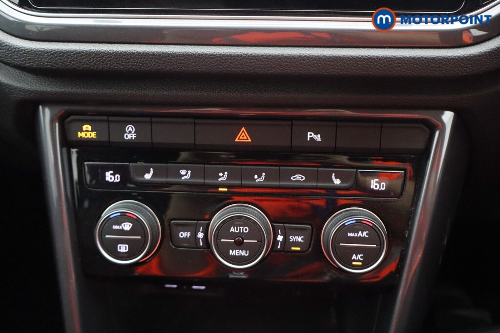 Used Volkswagen T-Roc 2021 for sale - 76127813: Photo 16