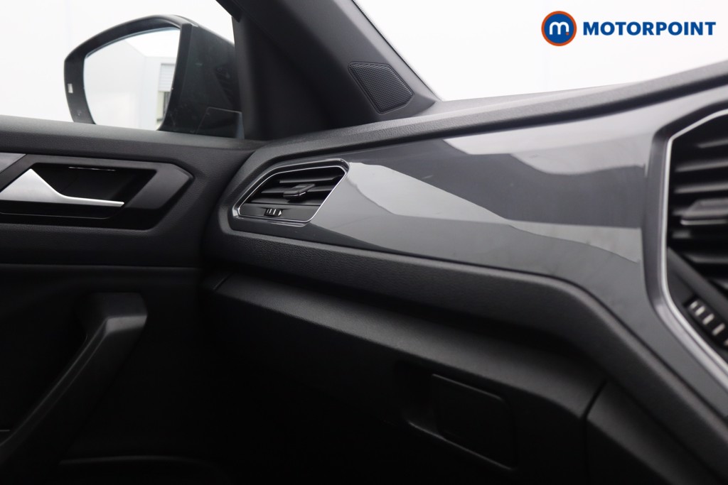 Used Volkswagen T-Roc 2021 for sale - 76127813: Photo 18