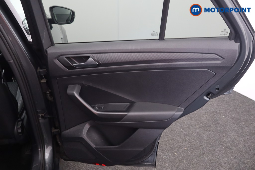 Used Volkswagen T-Roc 2021 for sale - 76127813: Photo 26