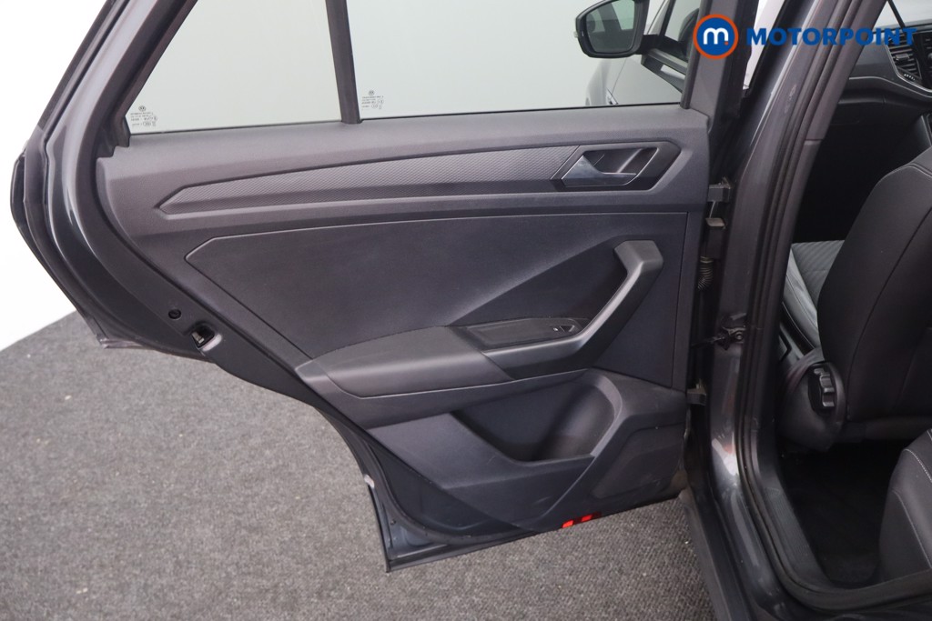 Used Volkswagen T-Roc 2021 for sale - 76127813: Photo 27
