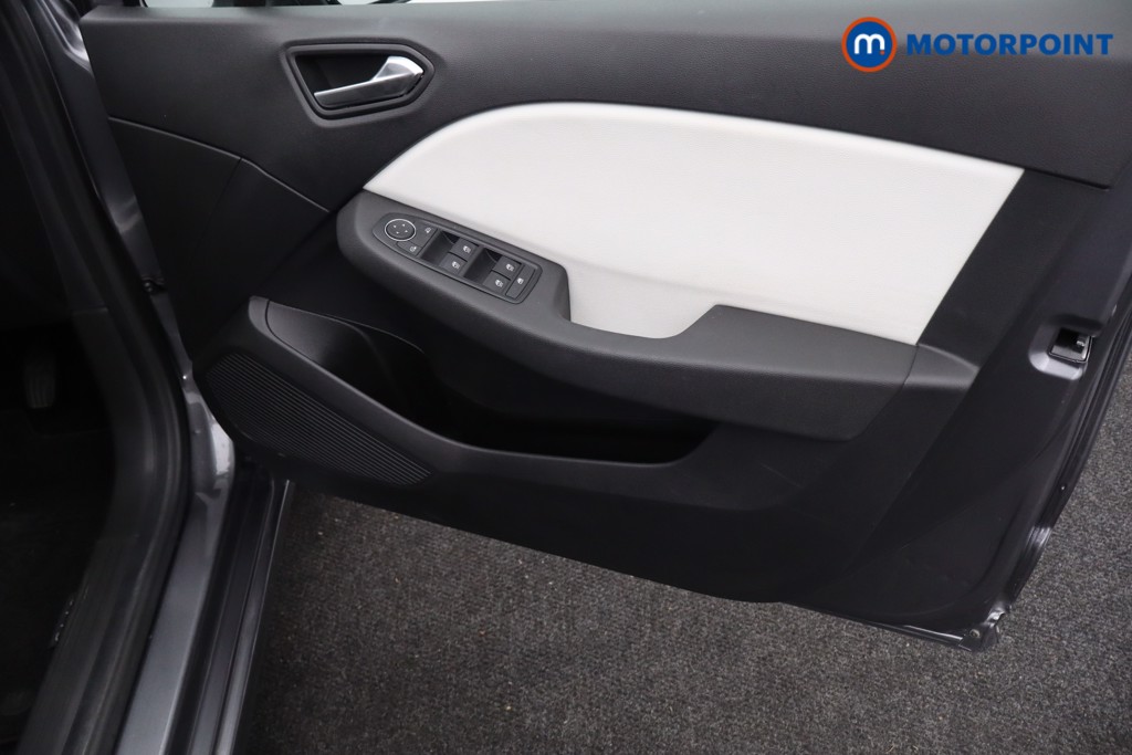 Used Renault Clio 2023 for sale - 77327134: Photo 21