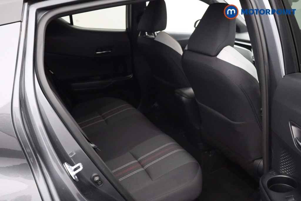 Used Toyota C-HR 2022 for sale - 76972200: Photo 17