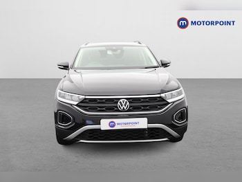 Used Volkswagen T-Roc 2024 for sale - 77079673: Photo