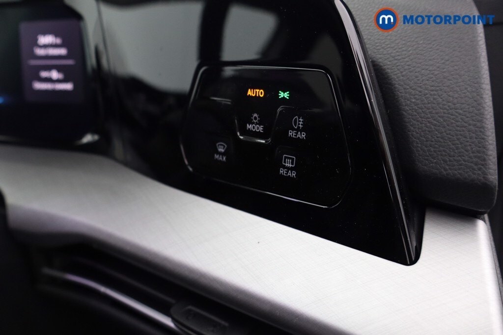 Used Volkswagen Golf 2025 for sale - 78081943: Photo 27