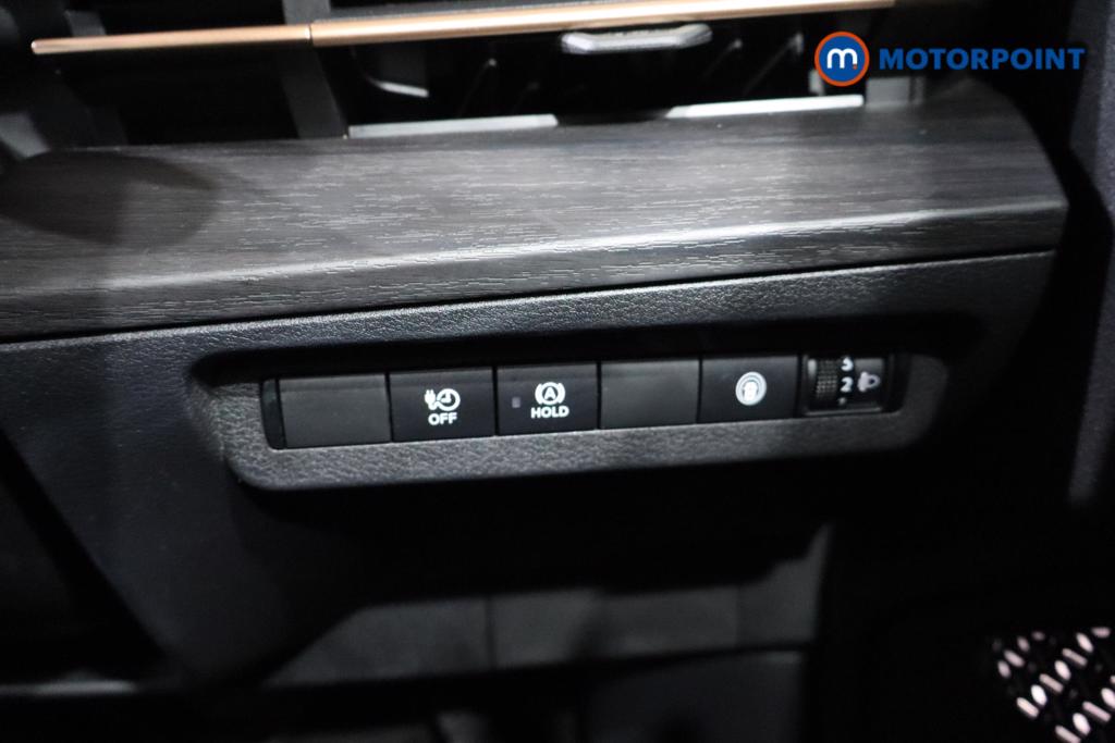 Used Nissan ARIYA 2024 for sale - 76590212: Photo 16