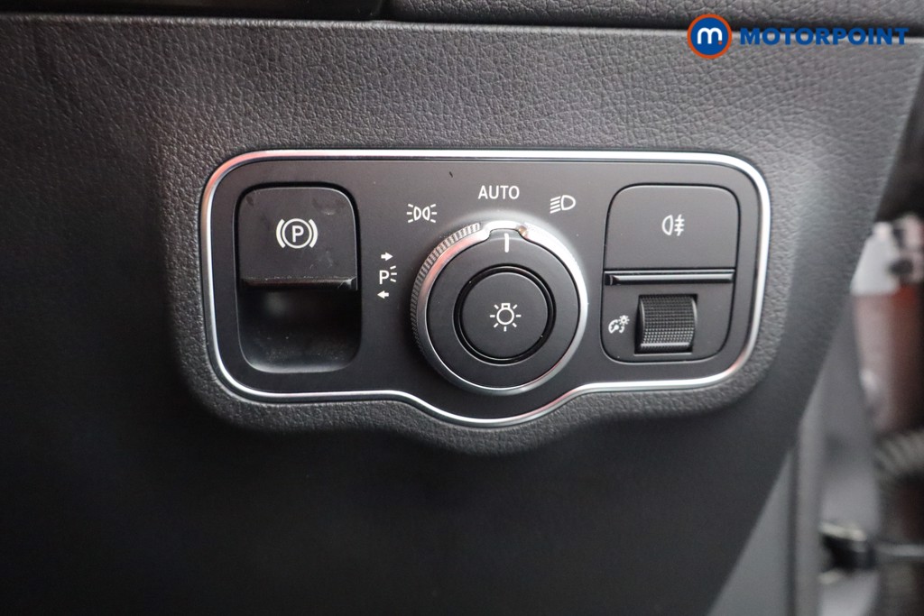 Used Mercedes-Benz EQA 2021 for sale - 76505235: Photo 10