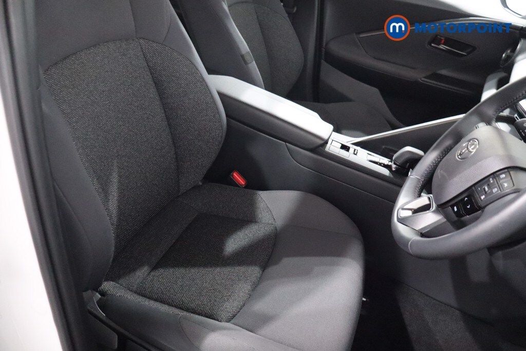 Used Toyota C-HR 2024 for sale - 76028357: Photo 34