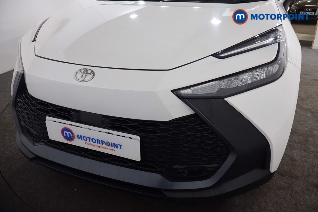 Used Toyota C-HR 2024 for sale - 76028357: Photo 39