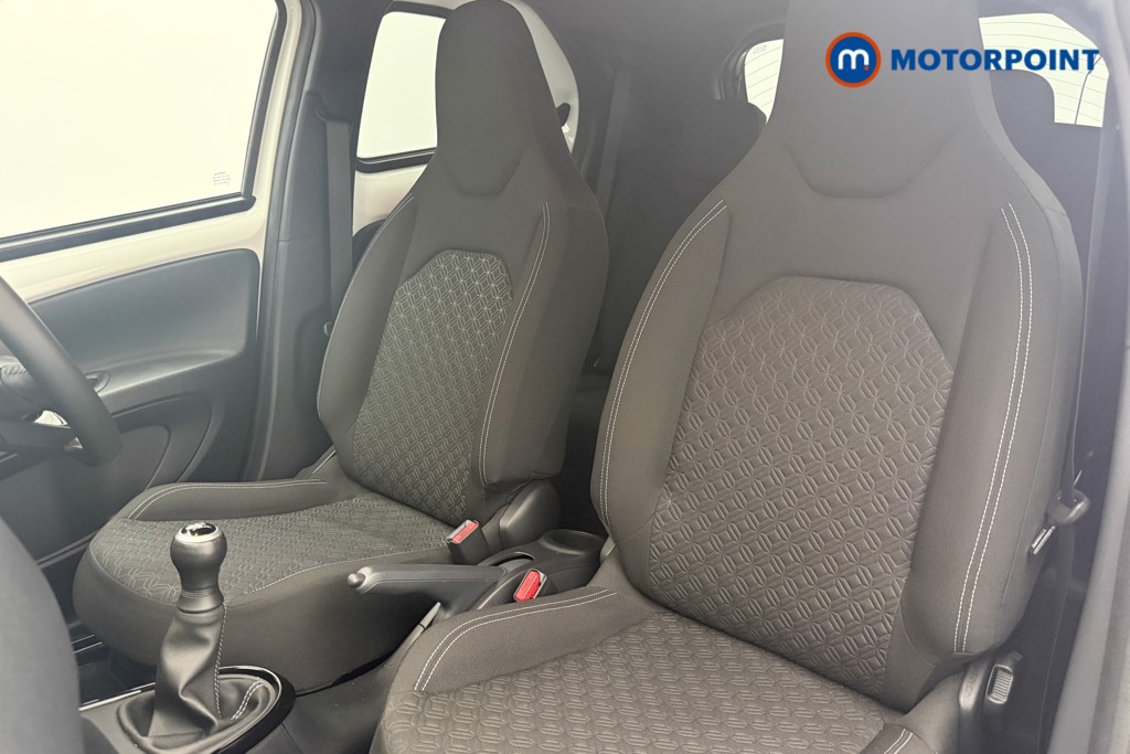 Used Toyota Aygo X 2024 for sale - 77791581: Photo 11