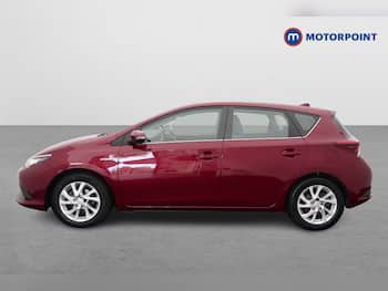 Used Toyota Auris 2017 for sale - 79800377: Photo