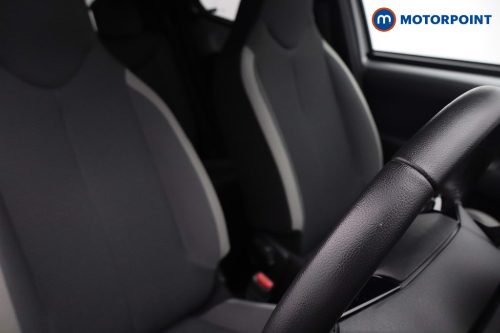 Used Toyota AYGO 2021 for sale - 76719671: Photo 21