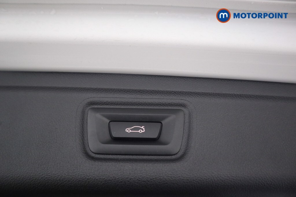 Used BMW 3 Series 2024 for sale - 77691708: Photo 30