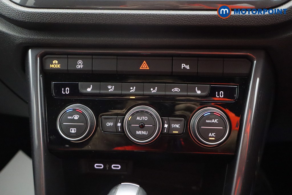 Used Volkswagen T-Roc 2021 for sale - 76534666: Photo 15