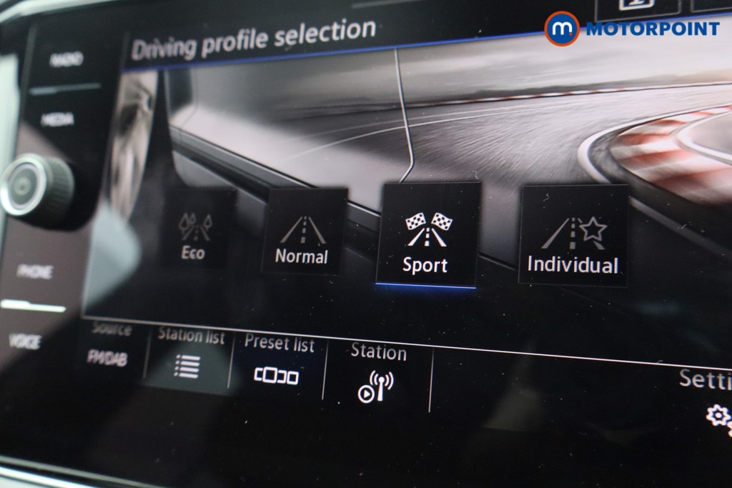 Used Volkswagen T-Roc 2021 for sale - 76534666: Photo 33