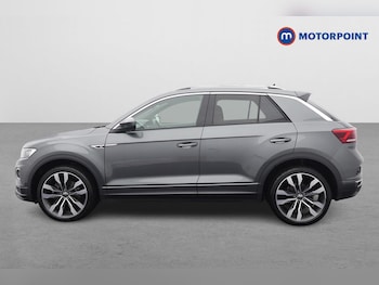 Used Volkswagen T-Roc 2021 for sale - 76534666: Photo