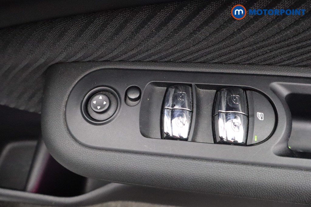 Used MINI Clubman 2017 for sale - 77354931: Photo 24