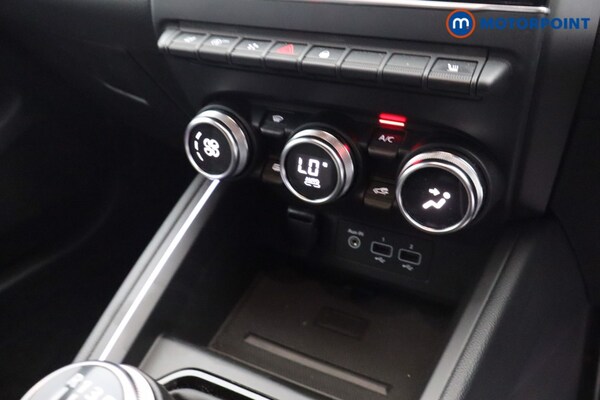 Used Renault Clio 2021 for sale - 76162215: Photo 20